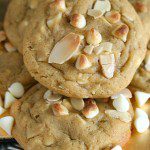 white chocolate chip almond cookies